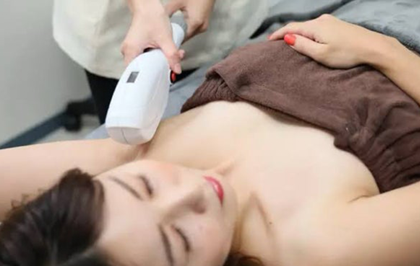 脱毛ケアの模様